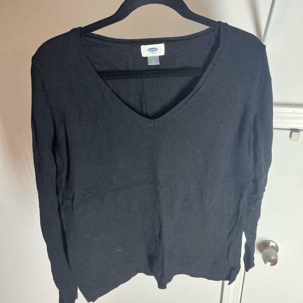 Old Navy Black V-Neck Knit Pullover